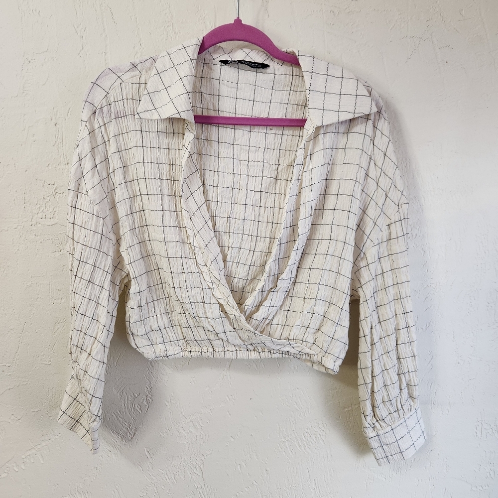 Zara  Window Pane Long Sleeve Collared Crop Style Top P2P 19